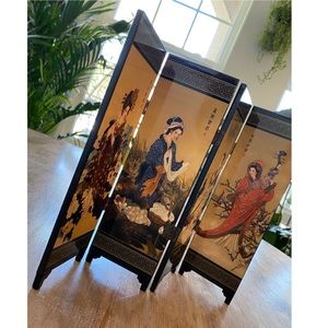 Small “Room” divider decor